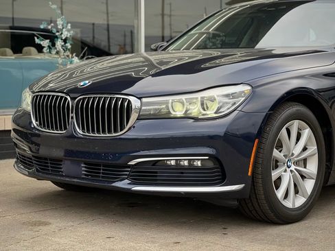 Used 2016 BMW 740i image 49