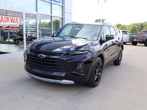 Used 2022 Chevrolet Blazer LT w/ Sound & Technology Package AWD/4WD image 6