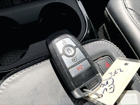 Used 2023 Ford Mustang Mach-E Premium AWD/4WD image 18