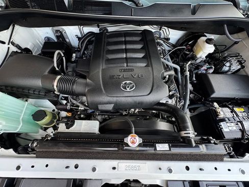 Used 2021 Toyota Tundra SR5 RWD image 11