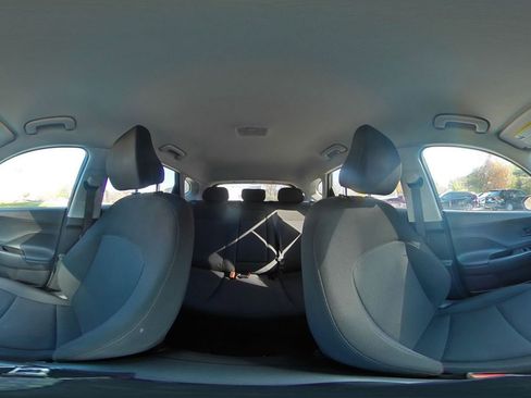 Used 2025 Hyundai Kona SEL image 40