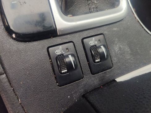 Used 2016 Toyota Highlander XLE image 11