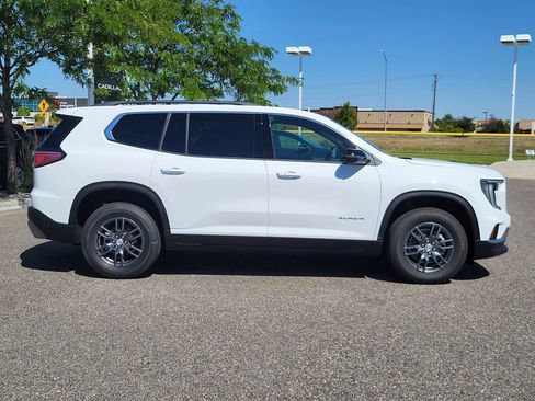 New 2026 GMC Acadia Elevation image 45