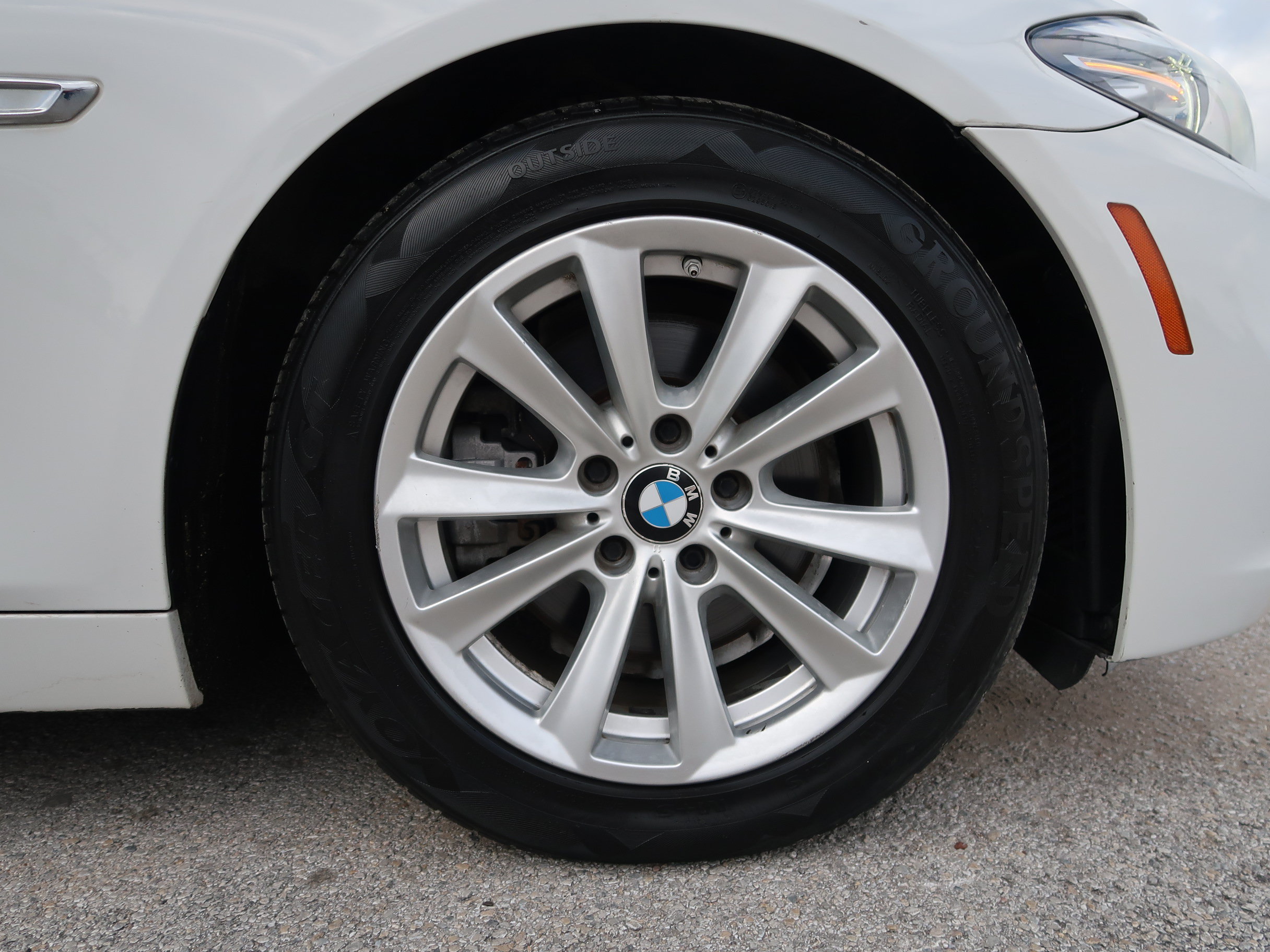 Used 2014 BMW 528i Sedan RWD image 32