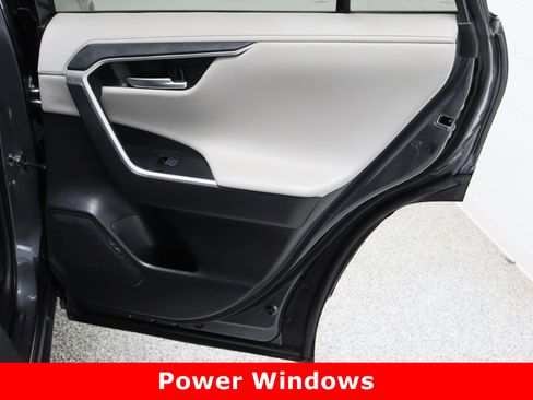 Used 2023 Toyota RAV4 Limited image 36