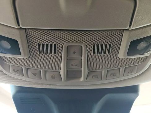 Used 2023 Lincoln Navigator Reserve AWD/4WD image 32