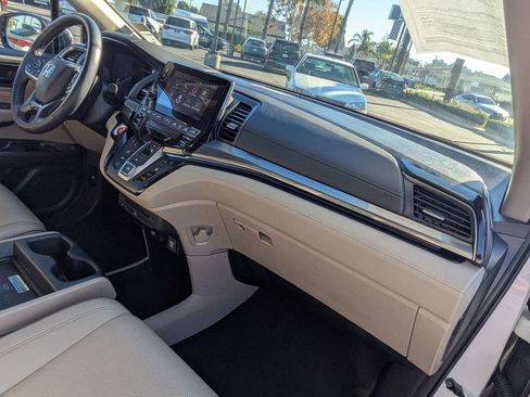 Certified 2023 Honda Odyssey Elite image 21