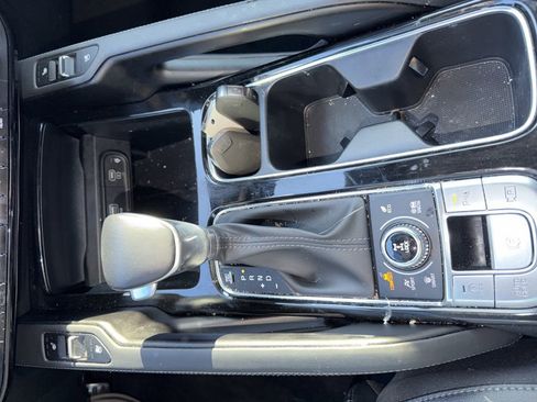 Certified 2024 Kia Telluride SX AWD/4WD image 15