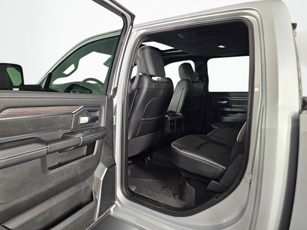 New 2026 RAM 3500 Laramie w/ Night Edition AWD/4WD image 35