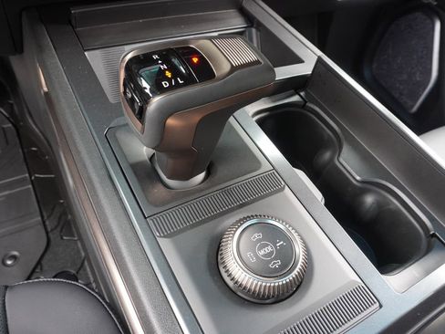 New 2025 GMC Hummer EV 3X w/ Extreme Off-Road Package image 18