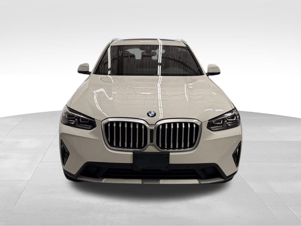 Used 2023 BMW X3 xDrive30i w/ Premium Package AWD/4WD image 8