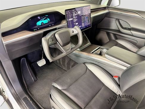 Used 2022 Tesla Model X AWD/4WD image 9