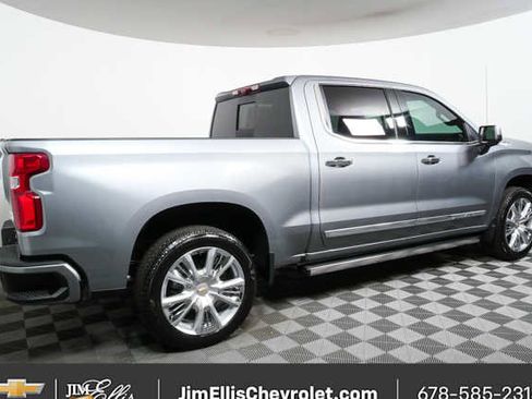 New 2026 Chevrolet Silverado 1500 High Country AWD/4WD image 2
