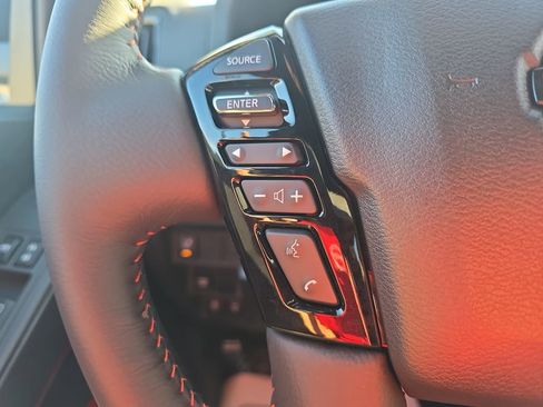 New 2026 Nissan Frontier PRO-4X w/ Pro-4x Convenience Package image 21