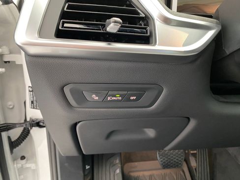 New 2026 BMW X5 xDrive50e w/ Climate Comfort Package image 19