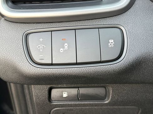 Used 2019 Kia Sorento S image 20