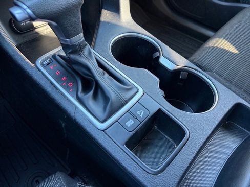 Used 2018 Kia Sportage LX image 23