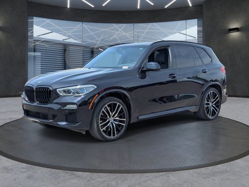 Used 2020 BMW X5 M50i w/ Executive Package AWD/4WD image 2