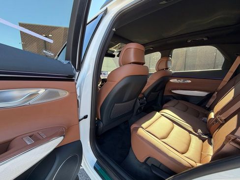 New 2026 Genesis GV70 2.5T Advanced image 29