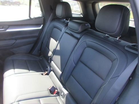 New 2026 GMC Terrain Elevation w/ Elevation Premium Package FWD image 12