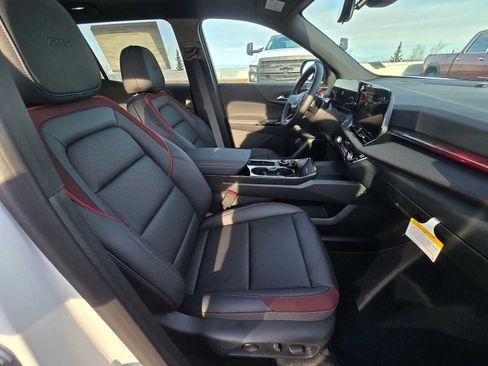 New 2025 Chevrolet Equinox RS w/ Safety and Technology Package image 12