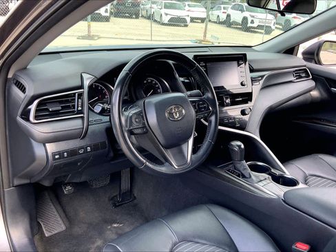 Used 2024 Toyota Camry SE FWD image 17