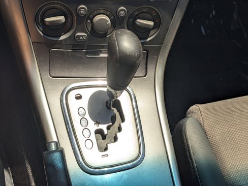 Used 2006 Subaru Legacy 2.5i Limited image 21