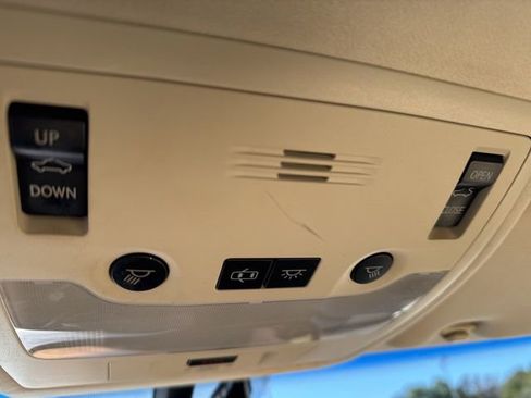 Used 2014 Lexus ES 350 w/ Luxury Package image 44