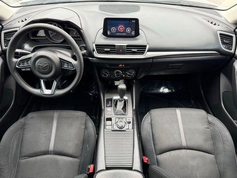 Used 2017 MAZDA MAZDA3 Sport w/ Preferred Equipment Package FWD image 20