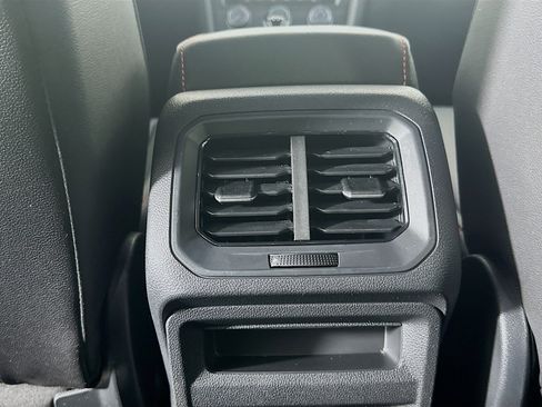 Used 2024 Volkswagen Tiguan Wolfsburg Edition image 26