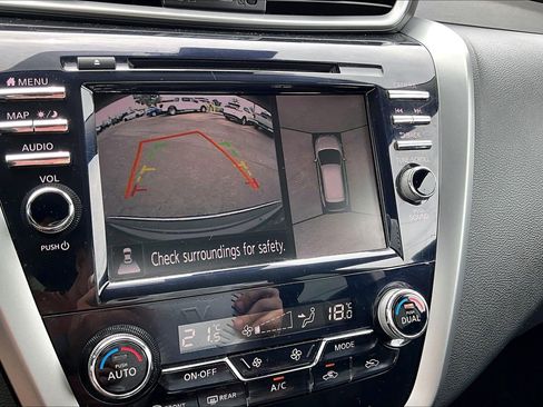 Used 2023 Nissan Murano SV AWD/4WD image 30