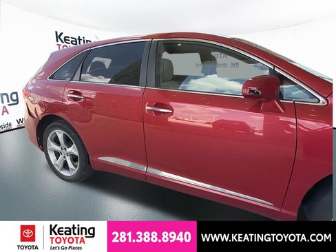 Used 2015 Toyota Venza XLE w/ XLE Premium Package FWD image 2