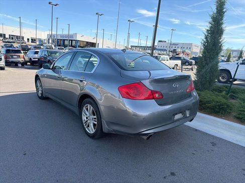 Used 2013 INFINITI G37 x w/ Premium Pkg image 5