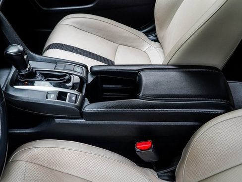 Used 2021 Honda Civic Sport Touring image 17