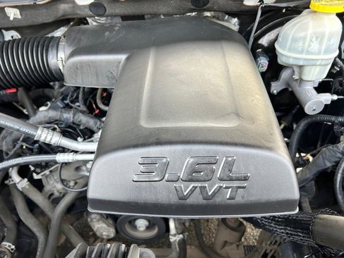 Used 2019 RAM 1500 Tradesman image 39