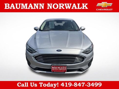 Used 2019 Ford Fusion SE FWD image 7