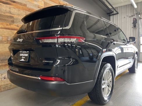 Used 2022 Jeep Grand Cherokee L Laredo w/ Luxury Tech Group I image 46