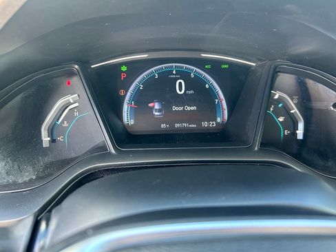 Used 2019 Honda Civic LX image 25