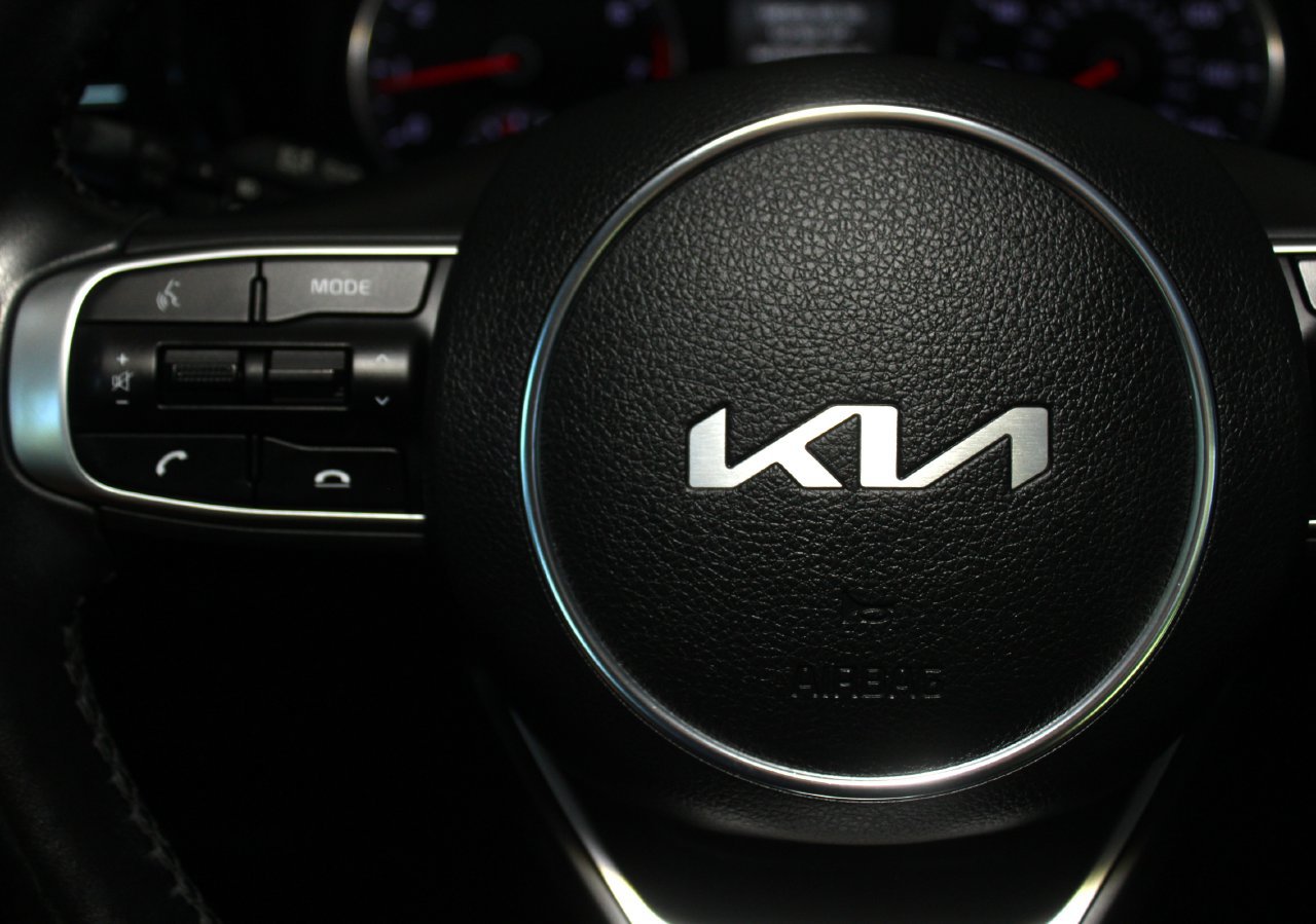 Used 2022 Kia K5 GT-Line w/ GT-Line Awd Premium Package image 36