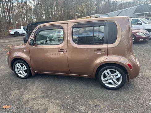 Used 2011 Nissan Cube 1.8 SL w/ Interior Designer Pkg FWD image 21