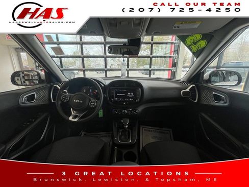 Used 2023 Kia Soul LX FWD image 14