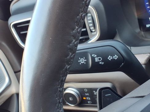 Used 2020 Ford Explorer Platinum w/ Premium Technology Package image 28