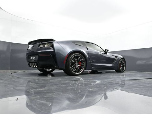 Used 2019 Chevrolet Corvette Z06 RWD image 28