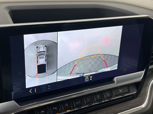 Used 2023 GMC Sierra 1500 SLT image 29