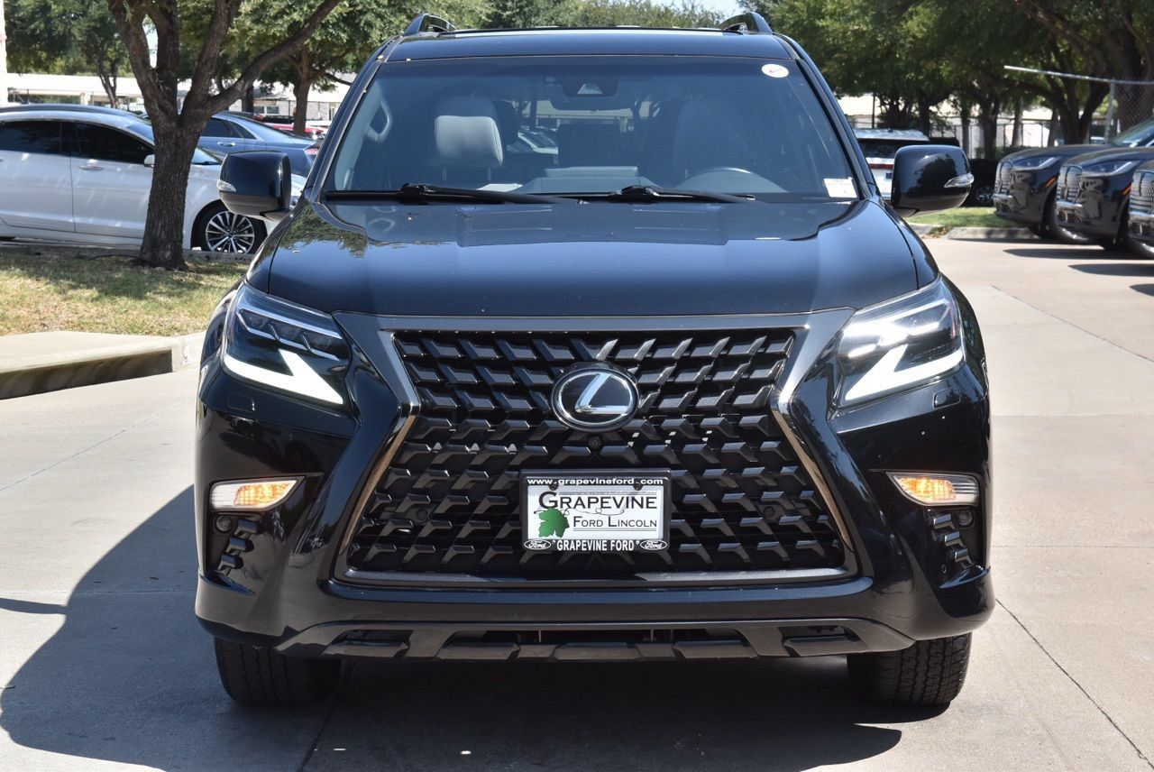 Used 2023 Lexus GX 460 w/ Black Line Special Edition AWD/4WD image 3