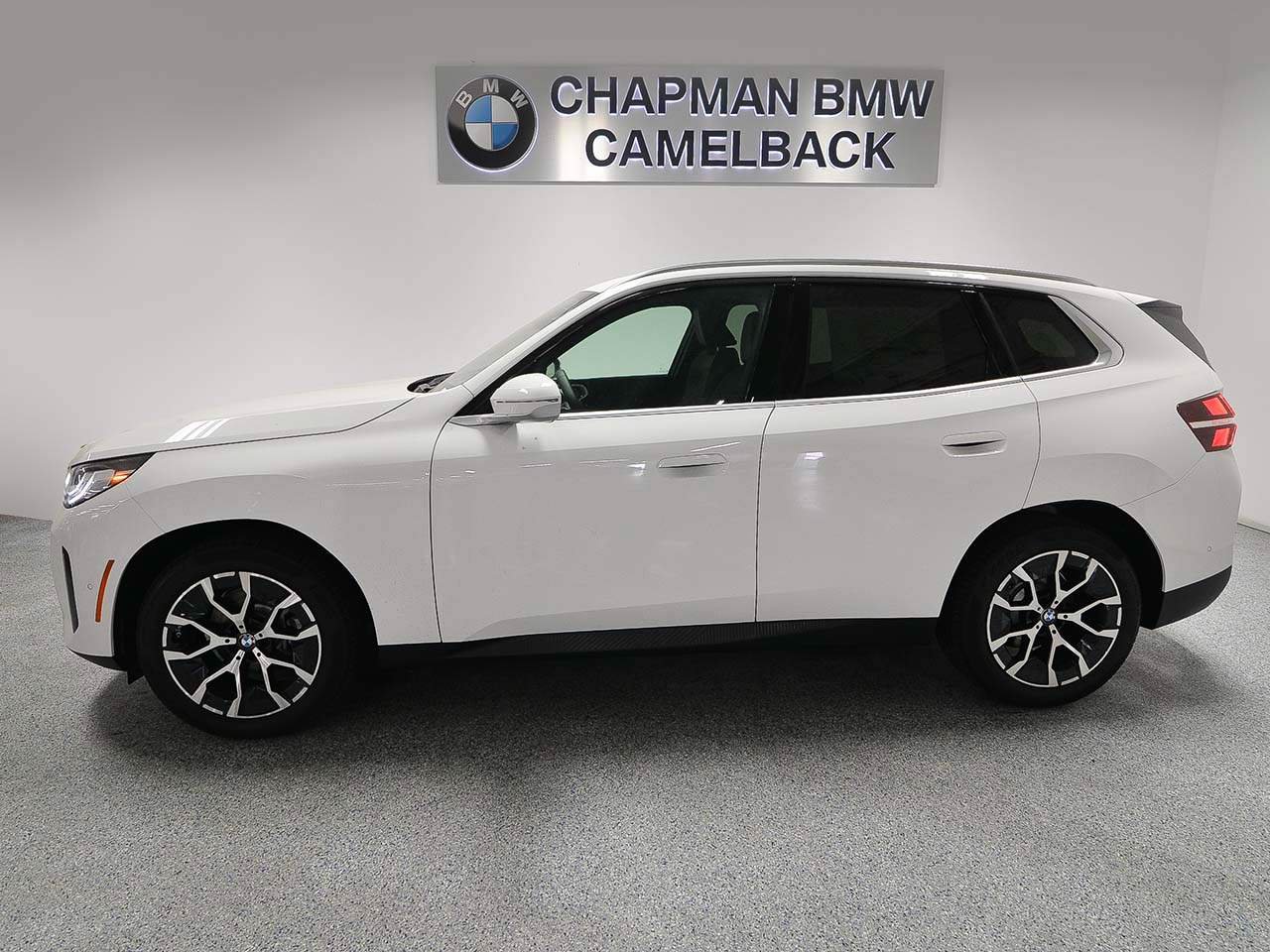 Used 2026 BMW X3 xDrive30i AWD/4WD image 3