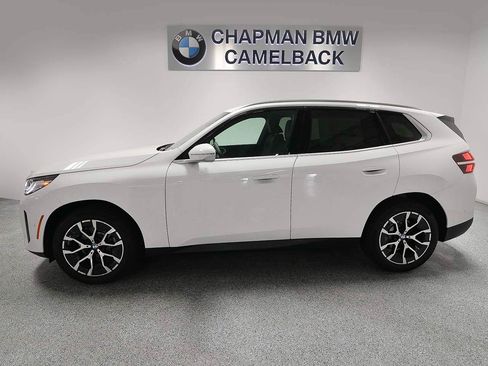 Used 2026 BMW X3 xDrive30i AWD/4WD image 3