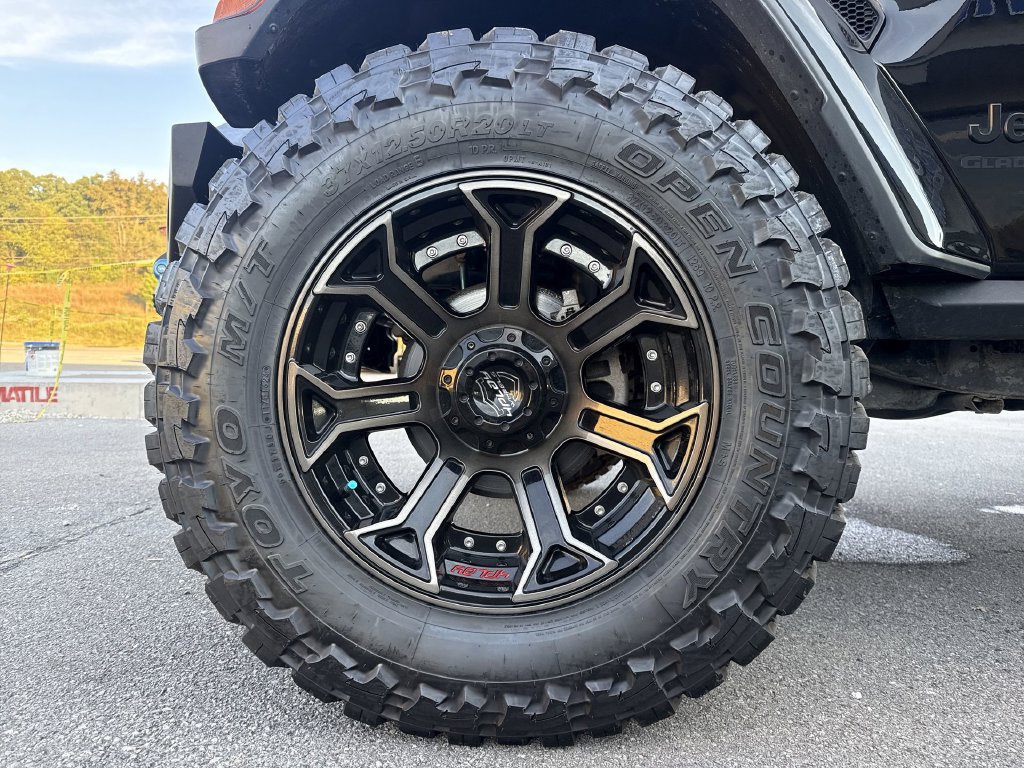 Used 2021 Jeep Gladiator Sport AWD/4WD image 8