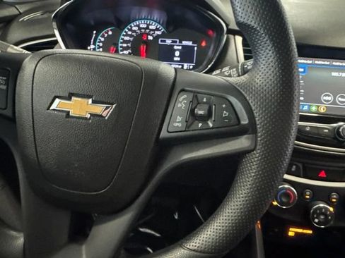 Used 2019 Chevrolet Trax LS w/ Tint and Cruise Package FWD image 18