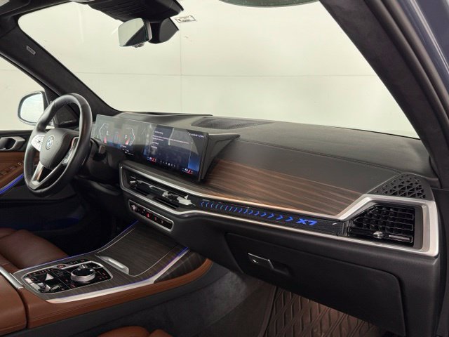 Used 2024 BMW X7 xDrive40i w/ Executive Package AWD/4WD image 14